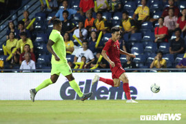 Báo uy tín của Áo: Austria Wien 'săn' Đoàn Văn Hậu