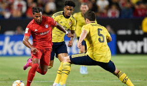 Video: Sao trẻ tỏa sáng, Arsenal đánh bại Bayern Munich