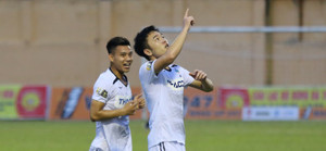 Video: Xuân Trường kiến tạo đẳng cấp giúp Minh Vương gỡ hoà cho HAGL