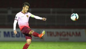 Hậu vệ V-League cho con tạm nghỉ học trường Gateway