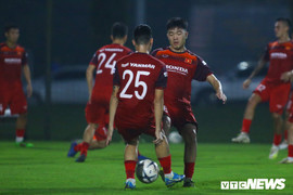 3 lần đại thắng đất khách, bóng đá Việt Nam trở thành ác mộng của Thái Lan