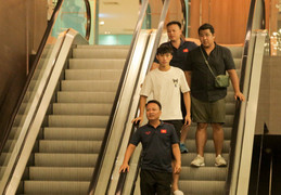 Đoàn Văn Hậu hội quân, sẵn sàng góp mặt siêu kinh điển Thái Lan vs Việt Nam