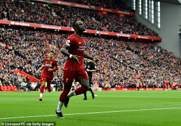 Hạ Leicester City ở phút bù giờ cuối cùng, Liverpool nối dài mạch trận toàn thắng