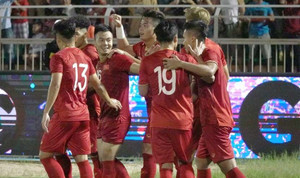 Hà Đức Chinh lập công, U22 Việt Nam bất phân thắng bại với U22 UAE