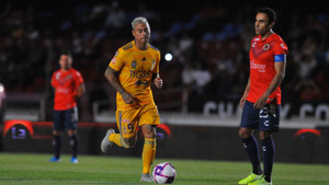 CLB Mexico tái hiện 'trò hề' V-League: Cả đội đứng im nhường đối thủ ghi bàn