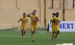 V-League 2019 hạ màn: Thanh Hóa, Khánh Hòa vùng vẫy bên 'bờ vực' xuống hạng