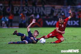 Messi Thái trở lại, HLV Nishino gọi thêm cầu thủ 4 quốc tịch đấu tuyển Việt Nam