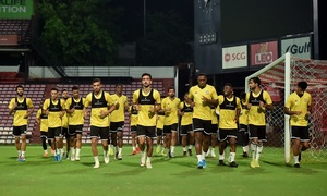 Mượn sân tập Thái Lan, tuyển UAE sát ngày thi đấu mới sang Việt Nam