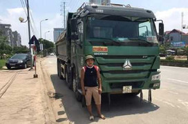 CSGT truy bắt tài xế xe tải đâm chết người bỏ chạy