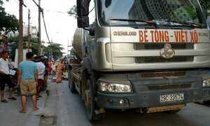 Nữ sinh lớp 8 bị xe bồn cán chết thương tâm