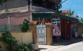 Khởi tố đối tượng đâm chết bạn trong quán karaoke tại Nghệ An