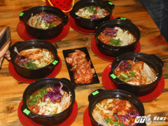 Dân Hà Tĩnh đổ xô đi ăn mì cay 7 đến 12 cấp độ