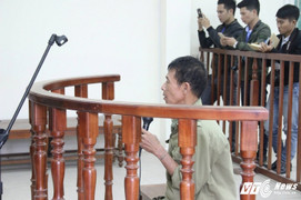 Bản án cho tài xế xích lô chở tôn cứa cổ cháu bé: Gia đình nạn nhân nói gì?