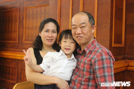 Bí quyết giữ lửa hôn nhân của cặp vợ chồng Hàn – Việt giành giải 'gia đình của năm'