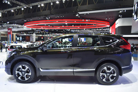 'Hết năm 2018, tôi vẫn chưa mua được ô tô giá rẻ'