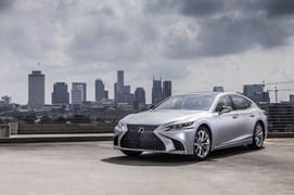 Lexus Việt Nam ra mắt bộ đôi xe sang LS 500, LS 500h 2019