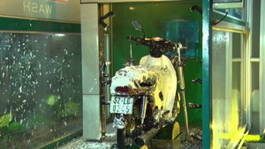 Trước Tết, bạn cần làm gì để chăm sóc xe máy?