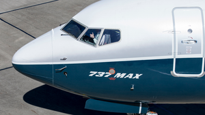 Boeing 737 là mẫu máy bay ăn khách nhất thế giới, chiếm 1/3 lợi nhuận của hãng hàng không Mỹ