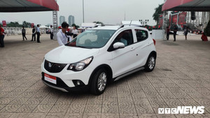 Ấn tượng phong cách nhanh gọn của VinFast: 650 xe Fadil được giao tận tay khách trong 24h