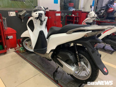 Mua xe trong tháng 'cô hồn' có lợi như thế nào?