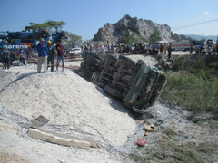 Tai nạn đường sắt thảm khốc ở Thanh Hoá: Công an tạm giữ 2 nhân viên gác barie