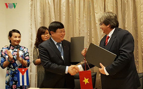 ​VOV và Viện Phát thanh - Truyền hình Cuba ký Thoả thuận Hợp tác