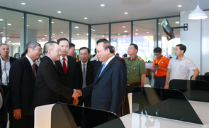Thủ tướng thăm Tổ hợp Đại học và Công viên Phần mềm đầu tiên tại Cần Thơ