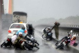 Quảng Ninh - Nam Định nằm trong tâm bão số 4, người dân cần đặc biệt lưu ý thông tin này