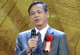 Bí thư thành uỷ từng dùng Facebook cá nhân để tiếp dân xin nghỉ hưu sớm