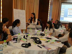 Nạn quấy rối tình dục: 'Có kẻ xô ngã nữ công nhân xuống đất rồi khoe... của quý'