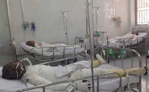 Bốn người bỏng nặng vì lau nhà bằng xăng: Bác sỹ thông tin mới nhất