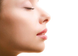 Sự thật: Bạn có thể chỉ thở ra bằng một lỗ mũi ở một thời điểm