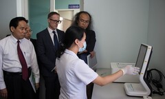 Xét nghiệm miễn phí đột biến gen điều trị ung thư phổi
