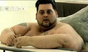 Video: Từng vô địch cuộc thi giảm cân, người đàn ông qua đời vì quá béo