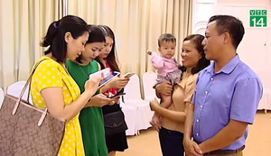 Video: Cặp vợ chồng hiếm muộn và hành trình ròng rã 23 năm 'tìm con'