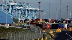 Cảng Zeebrugge: Điểm nóng buôn người ở Châu Âu