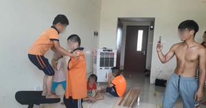 Video: Bán hàng tạp hóa vẫn trúng tuyển làm giáo viên ở Tâm Việt