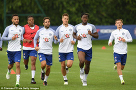 Chelsea hiện tại không đủ cầu thủ đá Ngoại hạng Anh