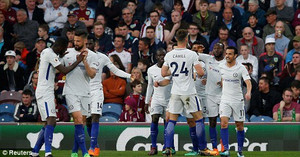 Chelsea đánh bại Burnley, níu giữ hy vọng dự Champions League mong manh