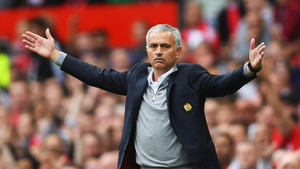 Jose Mourinho, con người khốn khổ