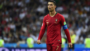 Lập hattrick cứu Bồ Đào Nha, người hùng Ronaldo nói gì?