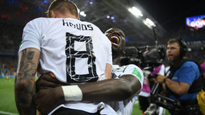 Ngược dòng thắng Thụy Điển, tuyển Đức khiến cả thế giới bóng đá nể phục