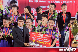 Hà Nội FC vs Sơn Đông Lỗ Năng: Ngẩng đầu ra biển lớn