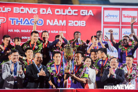 Báo Trung Quốc: CLB Hà Nội như Real Madrid, mạnh hơn đội tuyển Việt Nam