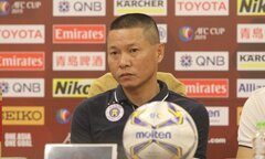 Rộ tin Văn Hậu sang Đức chơi bóng, HLV Hà Nội FC nói gì?