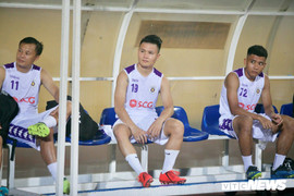 Tại sao Quang Hải ngồi ngoài trong chiến thắng của Hà Nội FC?