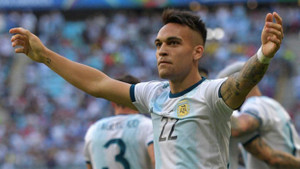 Không phải Messi, sao trẻ từng gẫy mũi ở Mỹ Đình mới là cảm hứng của Argentina