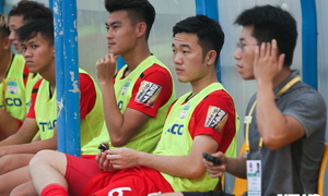 HAGL thua đậm Quảng Ninh, bất lực toàn phần trong ngày rơi xuống vị trí áp chót