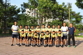 Cựu HLV trưởng đội tuyển Việt Nam dẫn đội trẻ Hà Nội đá giải U12 quốc tế