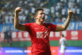 Cầu thủ nhập tịch quyết tâm đưa Trung Quốc tới World Cup